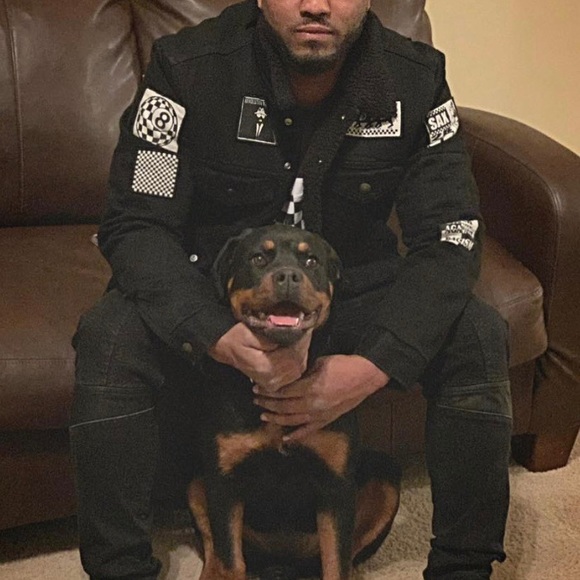 Meet your Posher, Chase - Picture 6 of 7